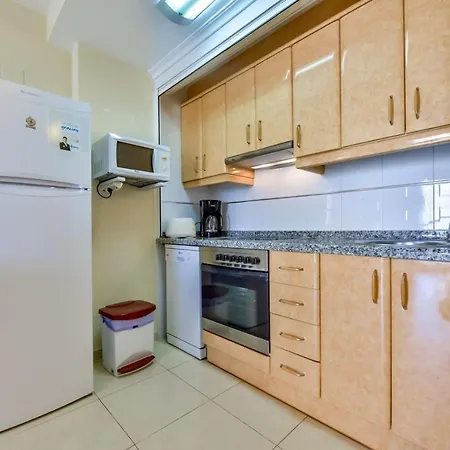 Апартаменти Apartamentos Ambar Beach Кальпе
