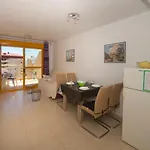 Ambar דירה